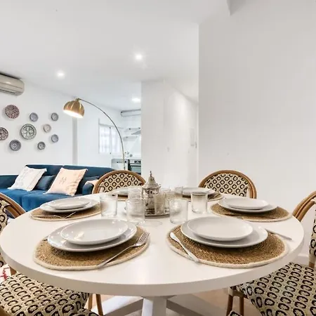 Apartment Center,luxury Decoration,20min To Cathedral Of